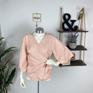 Zara Pink Subtle Pattern Wrap Top